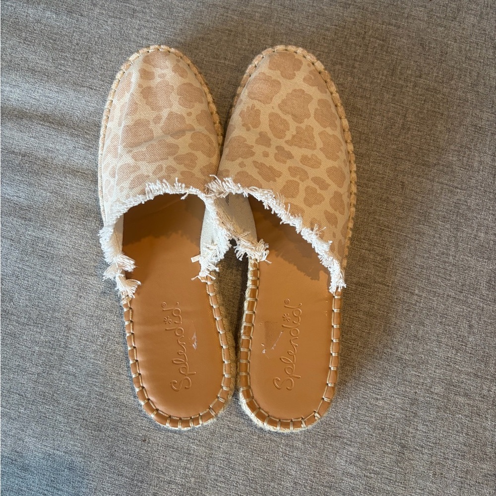 Splendid Leopard-Print Espadrille Slip-On Mules in Beige and Tan